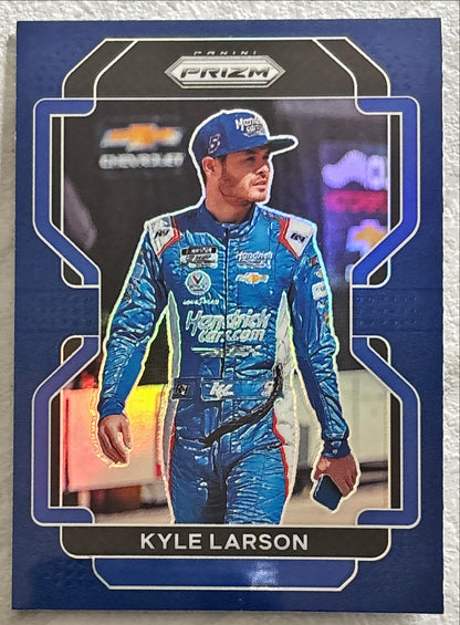NASCAR - Kyle Larson - 2022 Panini Prizm Racing 'Blue Parallel' Prizm